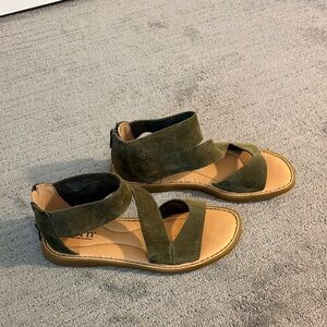 Born Forest Green Suede Footwear